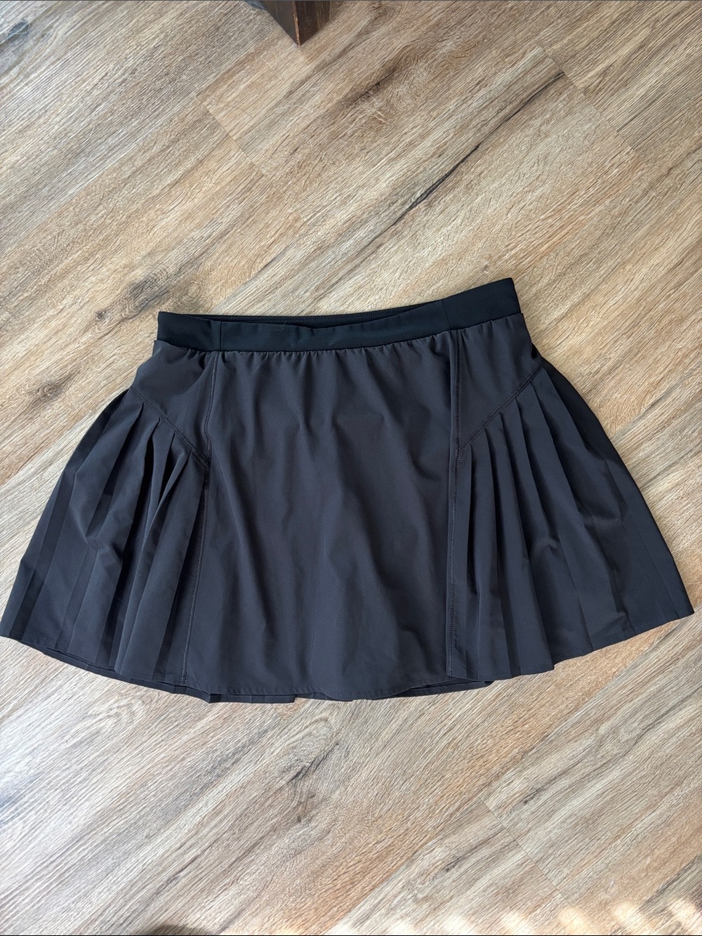 SPANX Black Pleated Active Skort